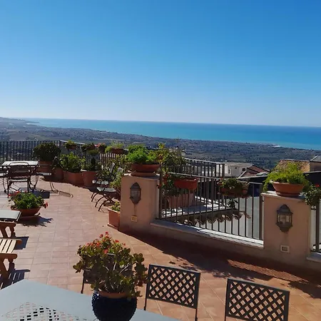 Terrazze Di Montelusa Bed & Breakfast