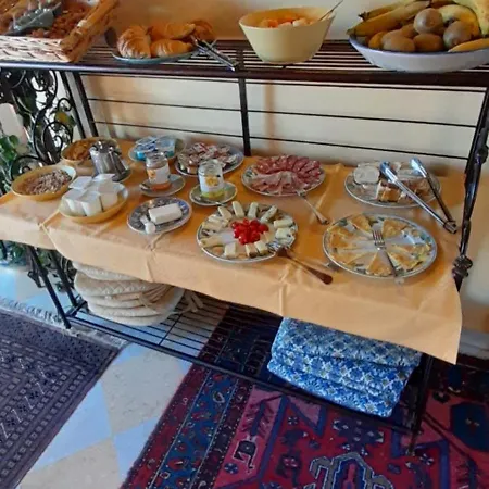 Bed & Breakfast Terrazze Di Montelusa 4*